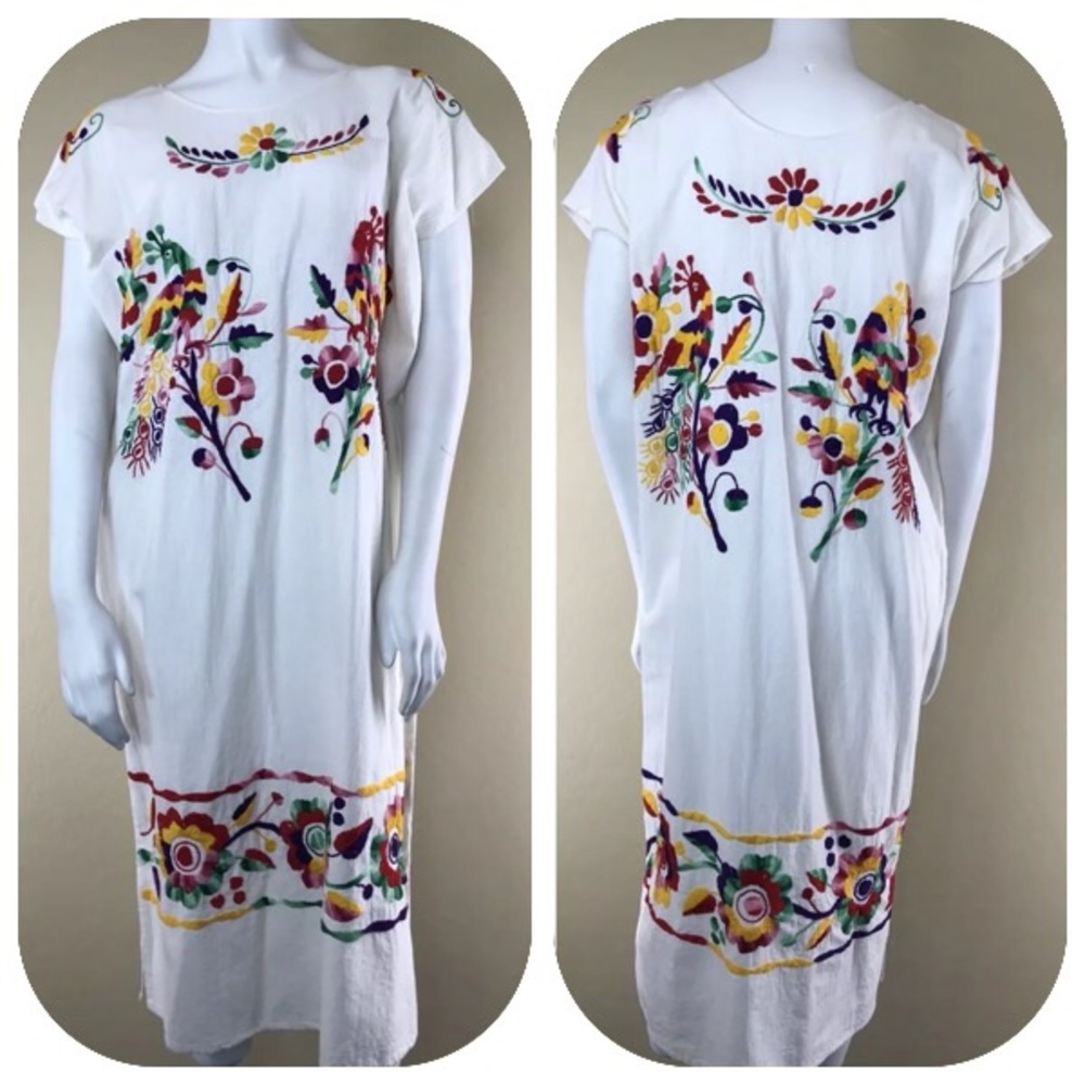 VTG 70s MEXICAN EMBROIDERED PEASANT BOHO DRESS